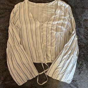 Cropped dressy shirt